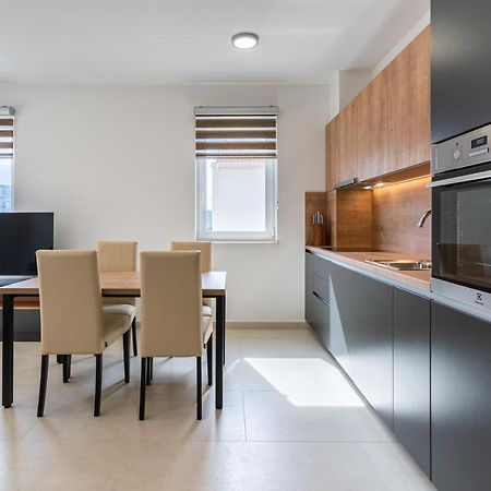 Blue Sorbeto Apartment เซรส ภายนอก รูปภาพ